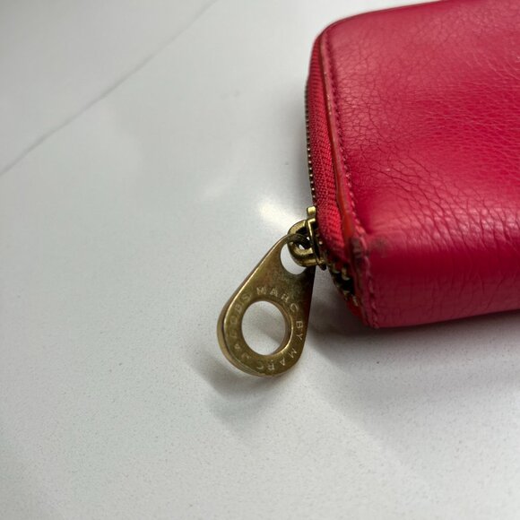 Marc By Marc Jacobs Zip Wallet Red - Picture 2 of 5